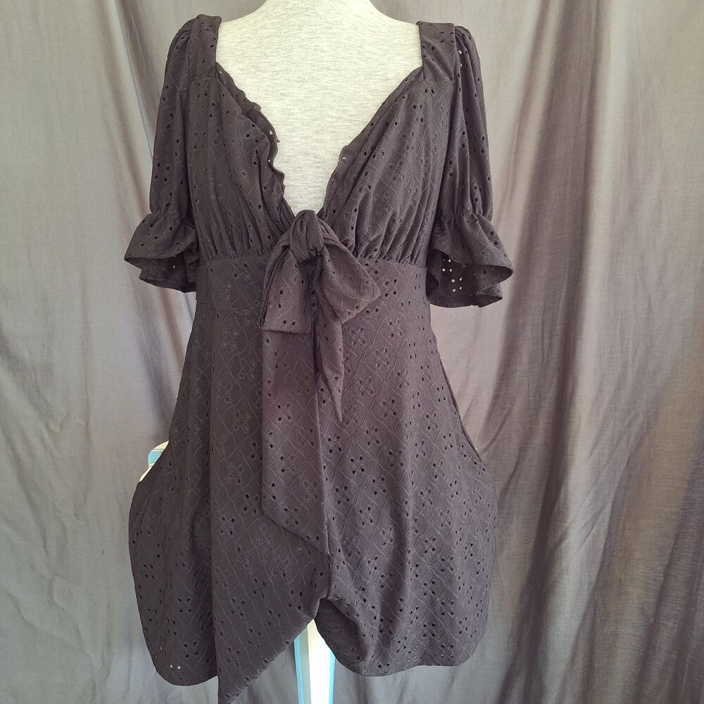 1x Curve Sense Stretch Poly Romper Pockets Gothic Feminine Coquette Witchy Vamp